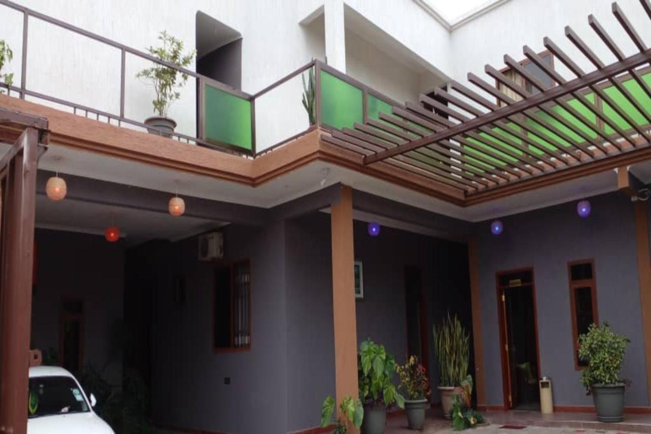 ארושה Lush Garden Business Hotel מראה חיצוני תמונה